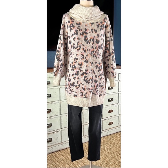 Anthropologie Emmy Cowl Neck Tunic Sweater M - Picture 3 of 14